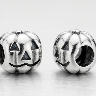Retired Sterling Silver Jack-O'-Lantern Pumpkin Charm