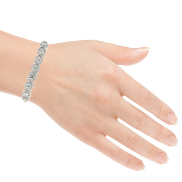 Cushion-Cut Diamond Halo Bracelet