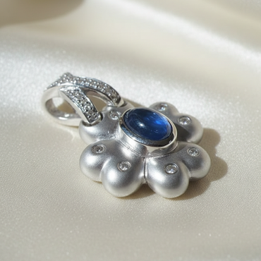 14K white gold blue sapphire and diamond flower pendant, side profile
