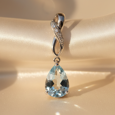 10K White Gold Pear Aquamarine & Diamond Pendant - editorial front