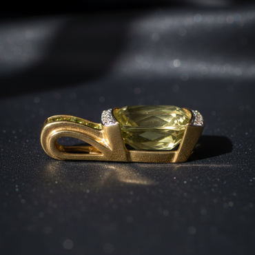 14K Yellow Gold Olive Quartz Peridot and Diamond Pendant – Side Profile