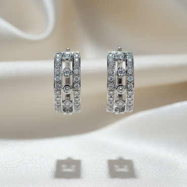 14K White Gold Floating Bezel Diamond Huggie Hoop Earrings – Face View