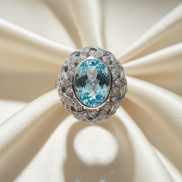 18K White Gold Aquamarine Diamond Dome Ring – Top View