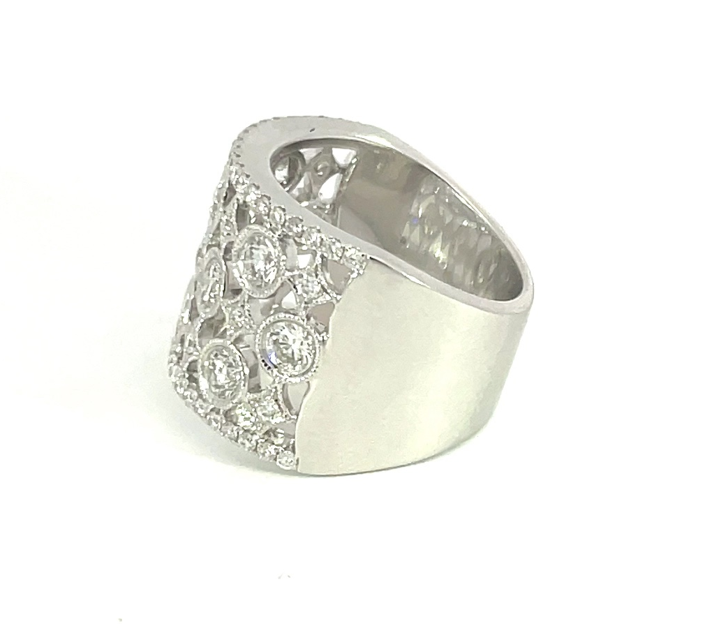 18K White Gold 2.27CTW Fancy Diamond Ring