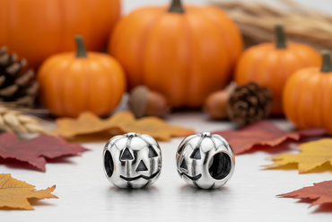 Retired Sterling Silver Jack-O'-Lantern Pumpkin Charm