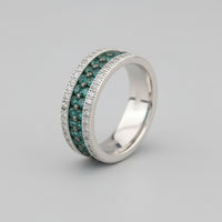Vintage-Style Emerald & White CZ Pavé Band