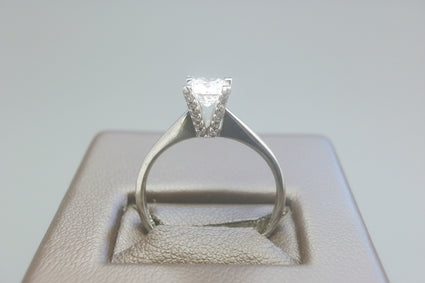 Round Brilliant Cut Cubic Zirconia Crown Engagement Ring