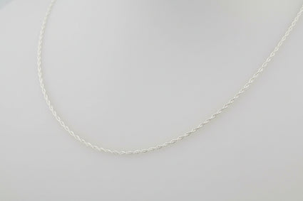 18" Petite Open Rope Chain