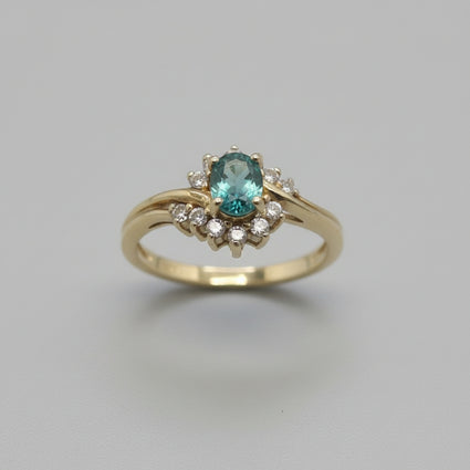 Emerald Starburst Halo Ring