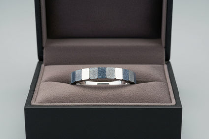 Faceted Ladies' Wedding Band