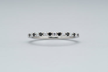 Alternating Black & White Diamond Band