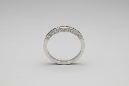 Blue & White Diamond Alternating Band