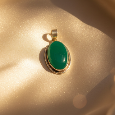 Green Cabochon Silver Pendant