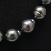 Baroque Tahitian Pearl Strand Necklace | Peacock & Charcoal Overtones