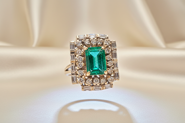Emerald Diamond Ring