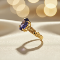 14K Yellow Gold Oval Amethyst Floral Ring — Side View