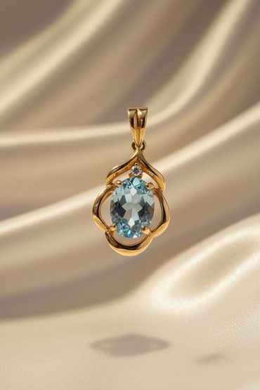 14K Yellow Gold Aquamarine & Diamond Swirl Pendant – Front View