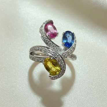 18K White Gold Three-Sapphire Pavé Diamond Swirl Ring — Top View