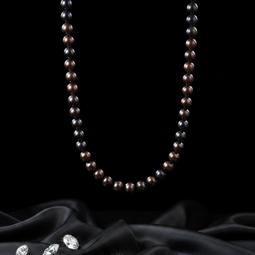 Dark freshwater pearl strand necklace - U-shape view