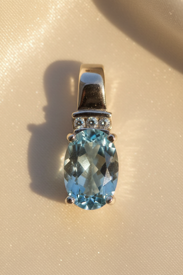 14K White Gold Oval Aquamarine & Diamond Pendant - editorial front