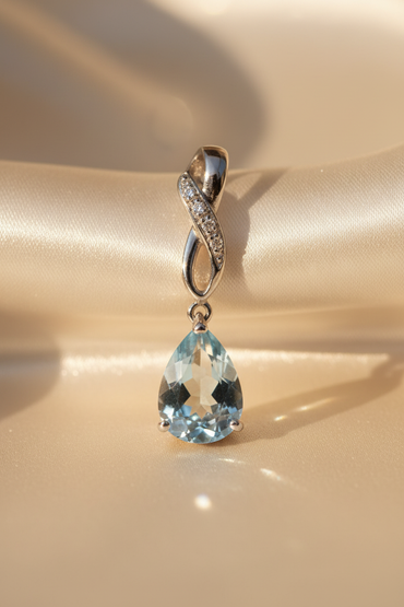 10K White Gold Pear Aquamarine & Diamond Pendant - editorial front