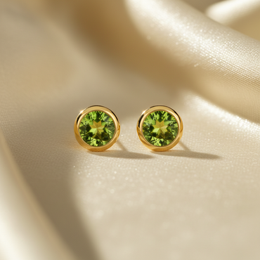 14K white gold round peridot bezel stud earrings 5mm - editorial marketing image 2