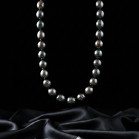 Baroque Tahitian pearl strand necklace - U-shape view