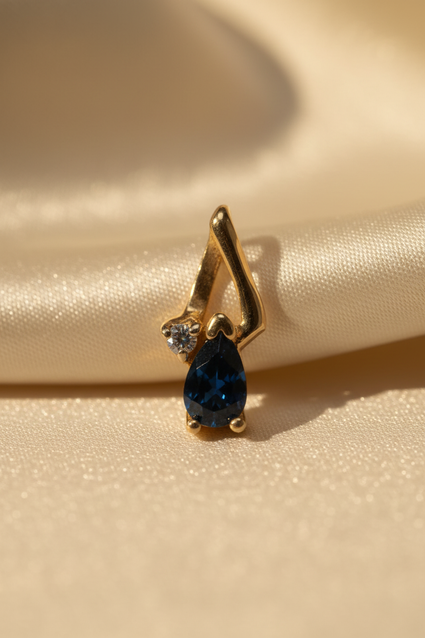 14K Yellow Gold Pear Sapphire & Diamond Pendant – Angle View