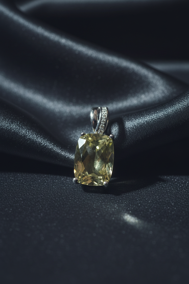 14K White Gold Olive Quartz and Diamond Pendant – Angled Front View