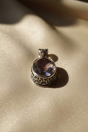 Sterling silver oval pink amethyst pendant 16x11mm - editorial marketing image 2