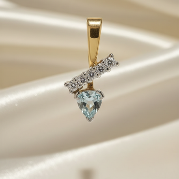 14K Two-Tone Gold Trillion Aquamarine & Diamond Pendant – Detail View