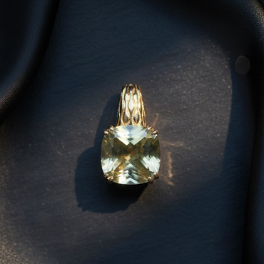14K Yellow Gold Olive Quartz Filigree Pendant – Aerial Top-Down View